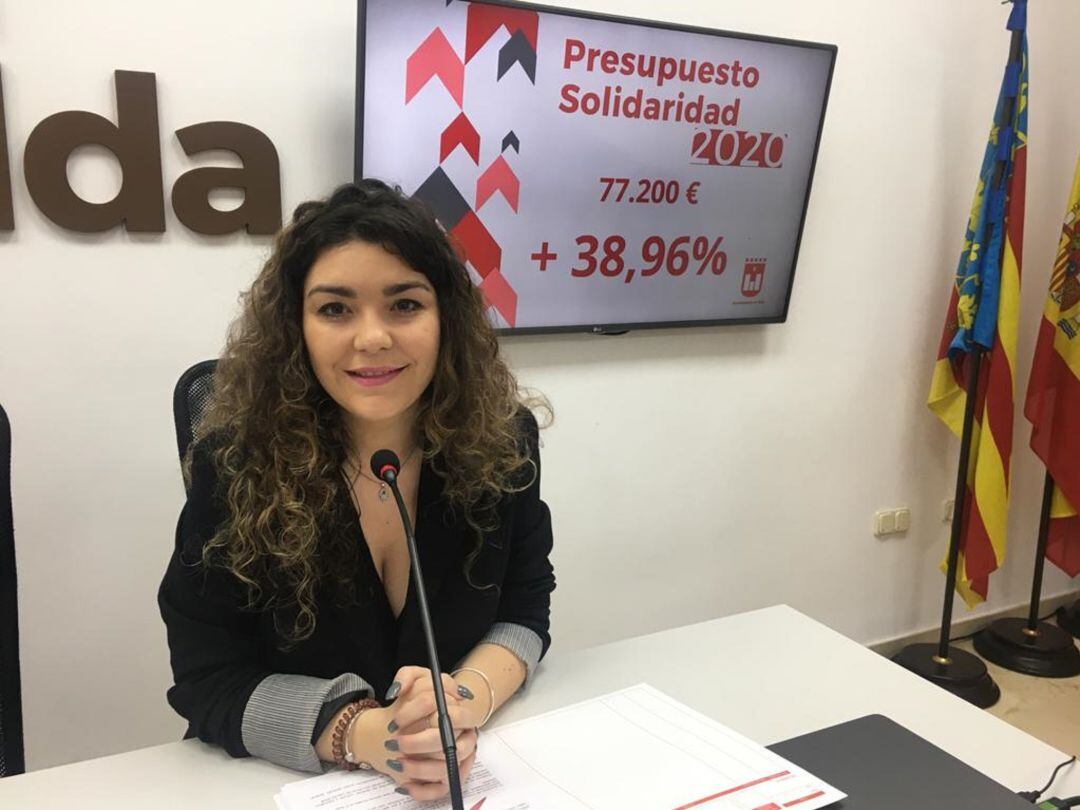 Anabel García en rueda de prensa en Elda