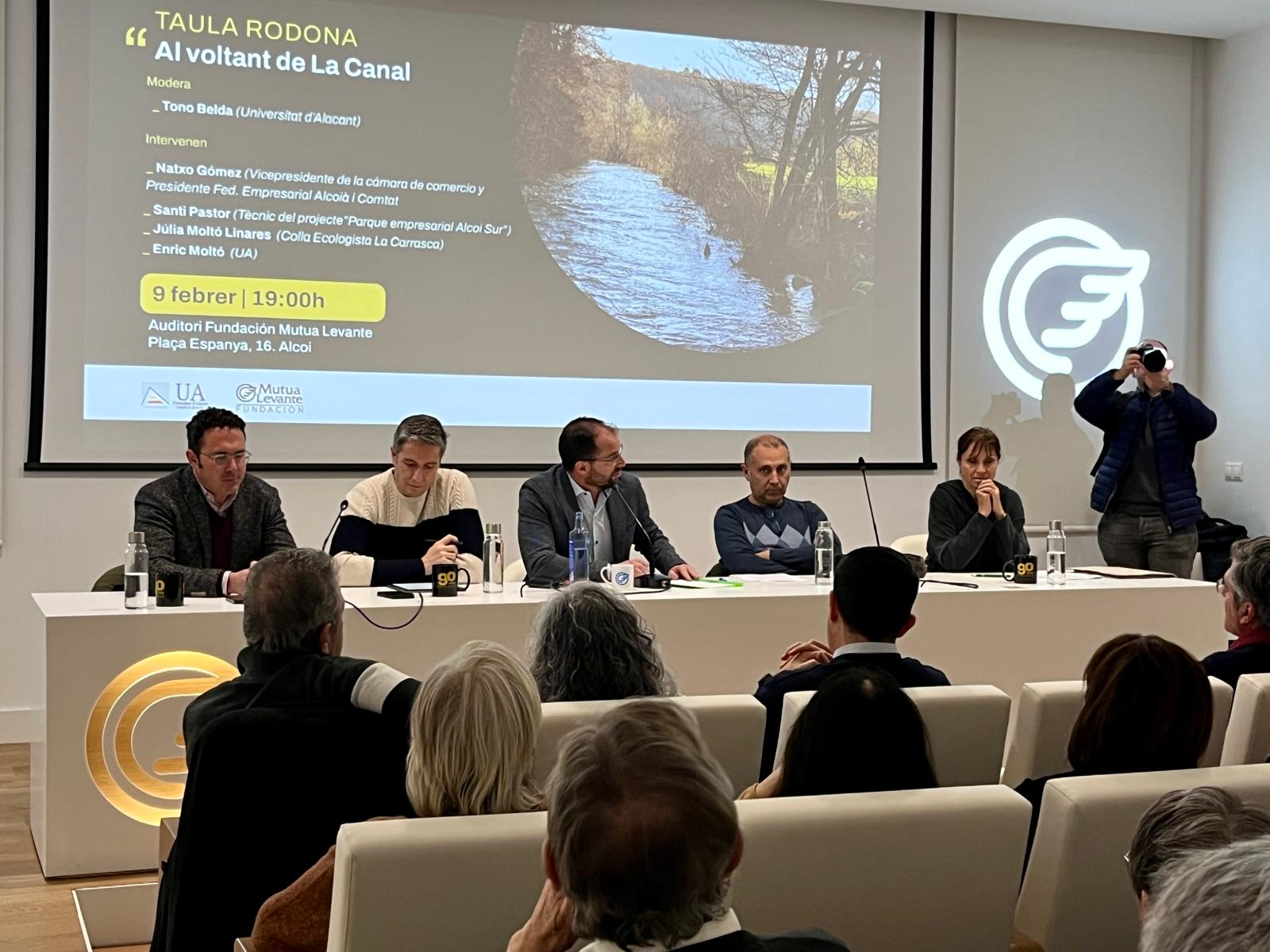 Mesa redonda sobre La Canal en Mutua Levante