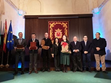 Foto de familia del nombramiento de los Reyes Magos y la Cartera Real