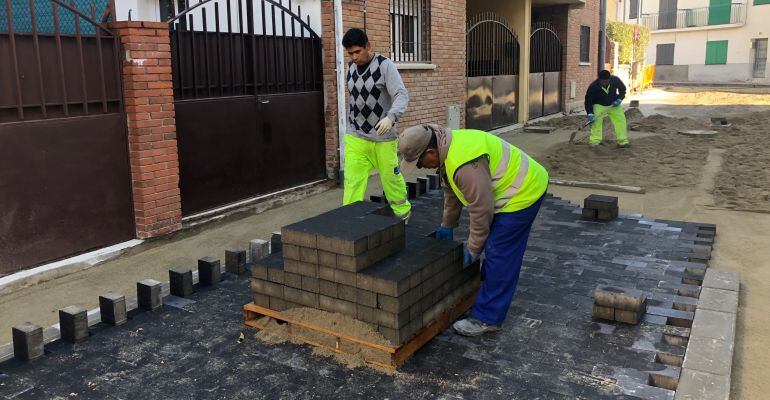 Obras de reurbanización en la calle de los Ríos