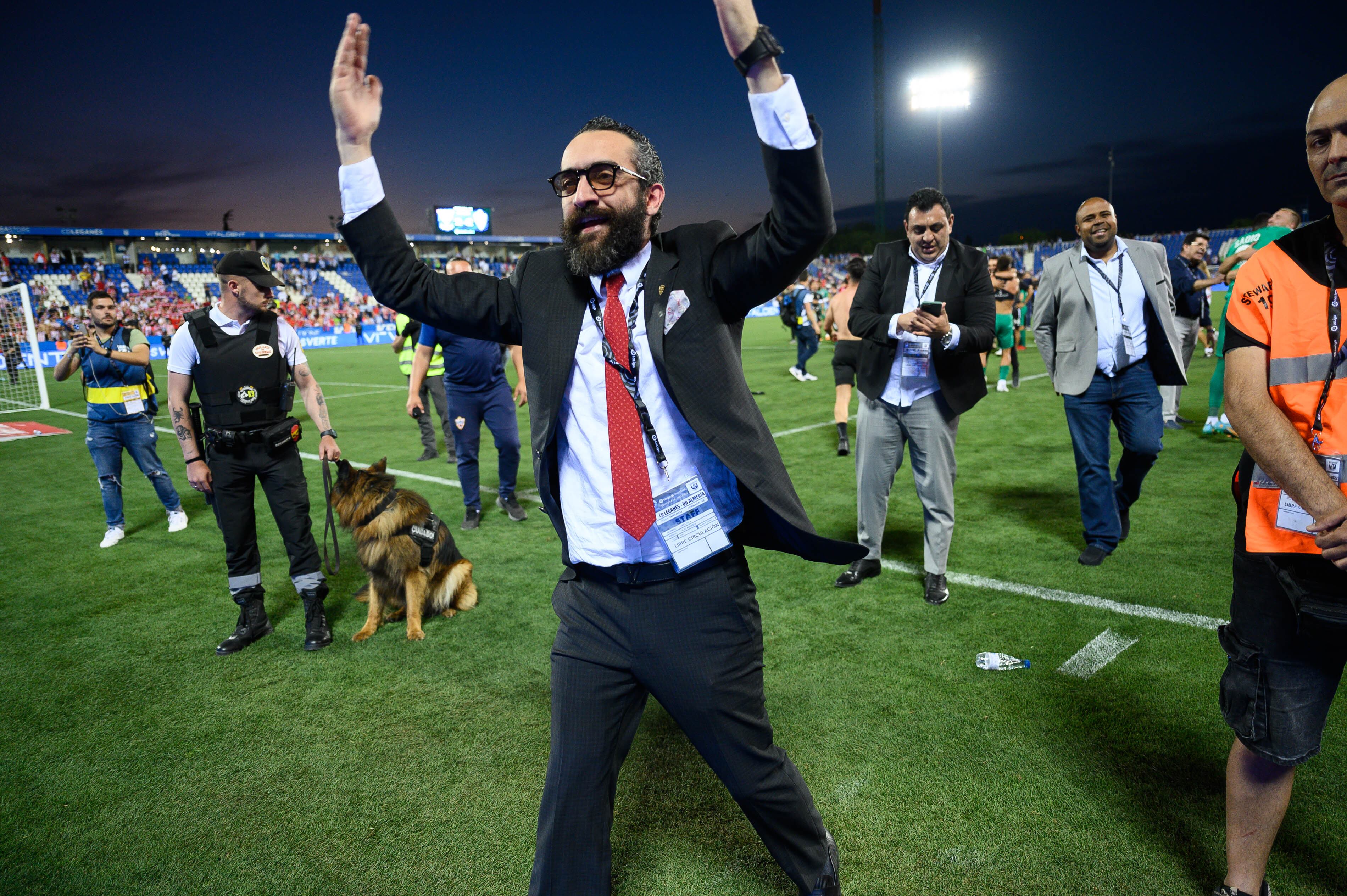 Mohamed El Assy en Butarque celebrando el ascenso a Primera.