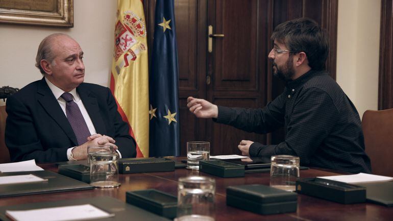 El ministro Jorge Fernández-Díaz y Jordi Évole