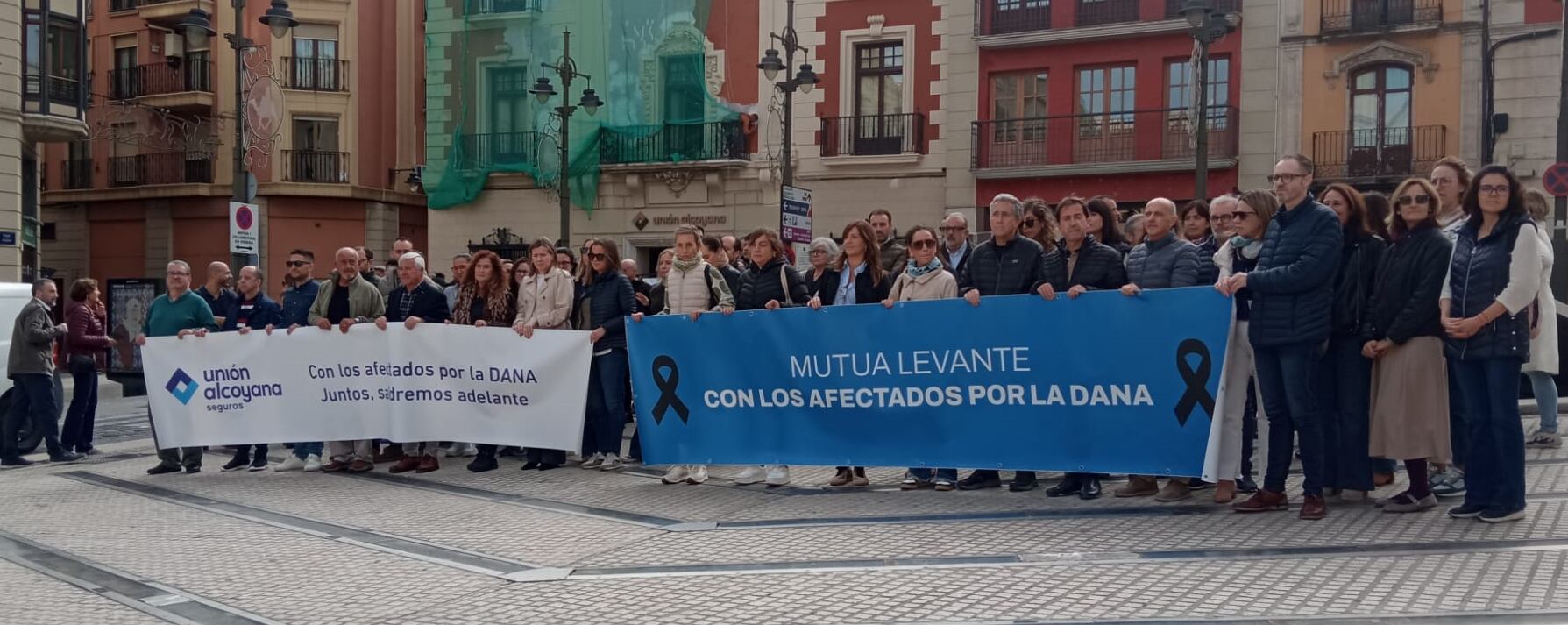 Concentración en Alcoy por los afectados de la DANA