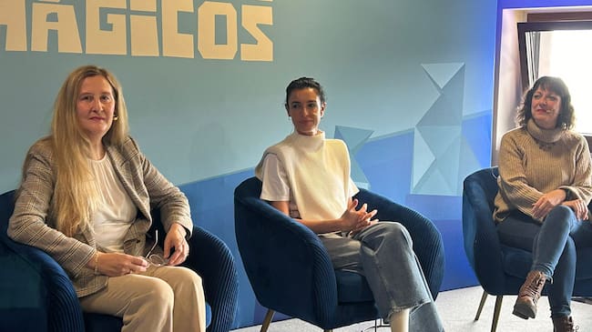 Luz Gabás, Blanca Romero y Estela Rasal