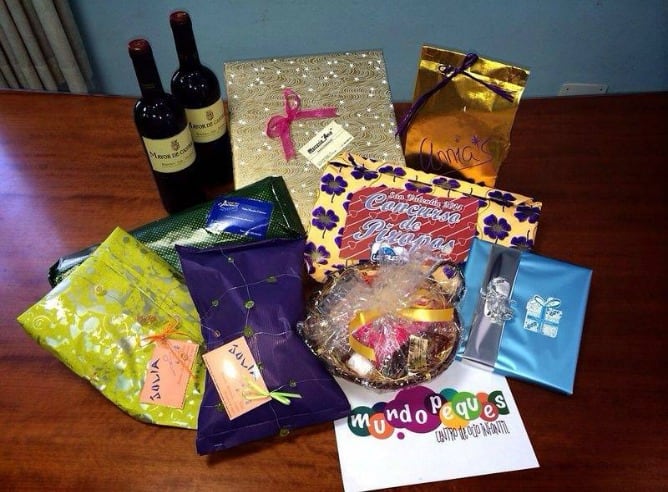 Lote de regalos de los comercios de San Andrés y Sauces