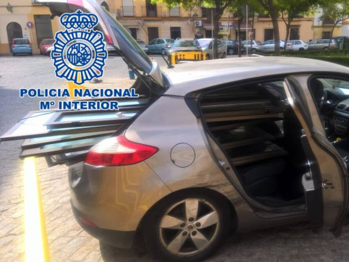 Detenidas 'in fraganti' acusadas de robar en un edificio en Jerez
