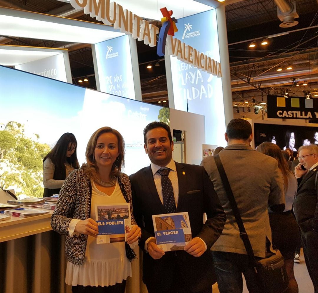 Carolina Vives y Ximo Coll, en Fitur