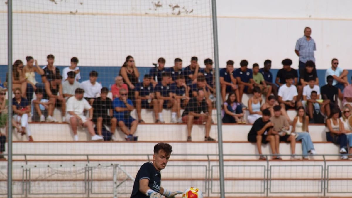 Frangi, entrenador del Atzeneta UE, analiza la victoria en El Regit