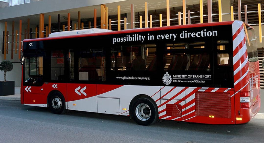 Un autobús en Gibraltar.