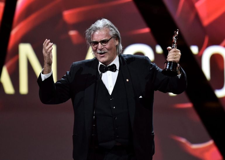 Austrian actor Peter Simonischek speaking on stage after accepting the European Actor award during the 29th European Film Awards ceremony in Wroclaw, Poland, 10 December 2016. The awards are presented annually by the European Film Academy to recognize exc