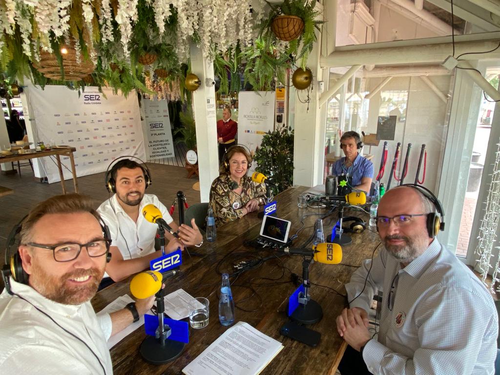 Tertulia con Mario Jiménez, Laura Robles y Rafael Carrillo moderada por el director del programa Hoy por Hoy Córdoba, José Manuel León