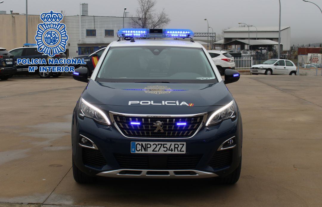 Un nuevo coche para la Policía Nacional en Palencia
