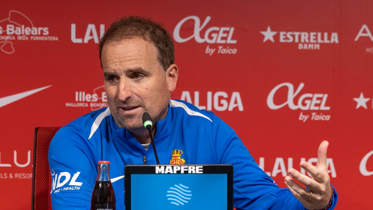 Jagoba: "Al Deportivo le tenemos que jugar con personalidad"