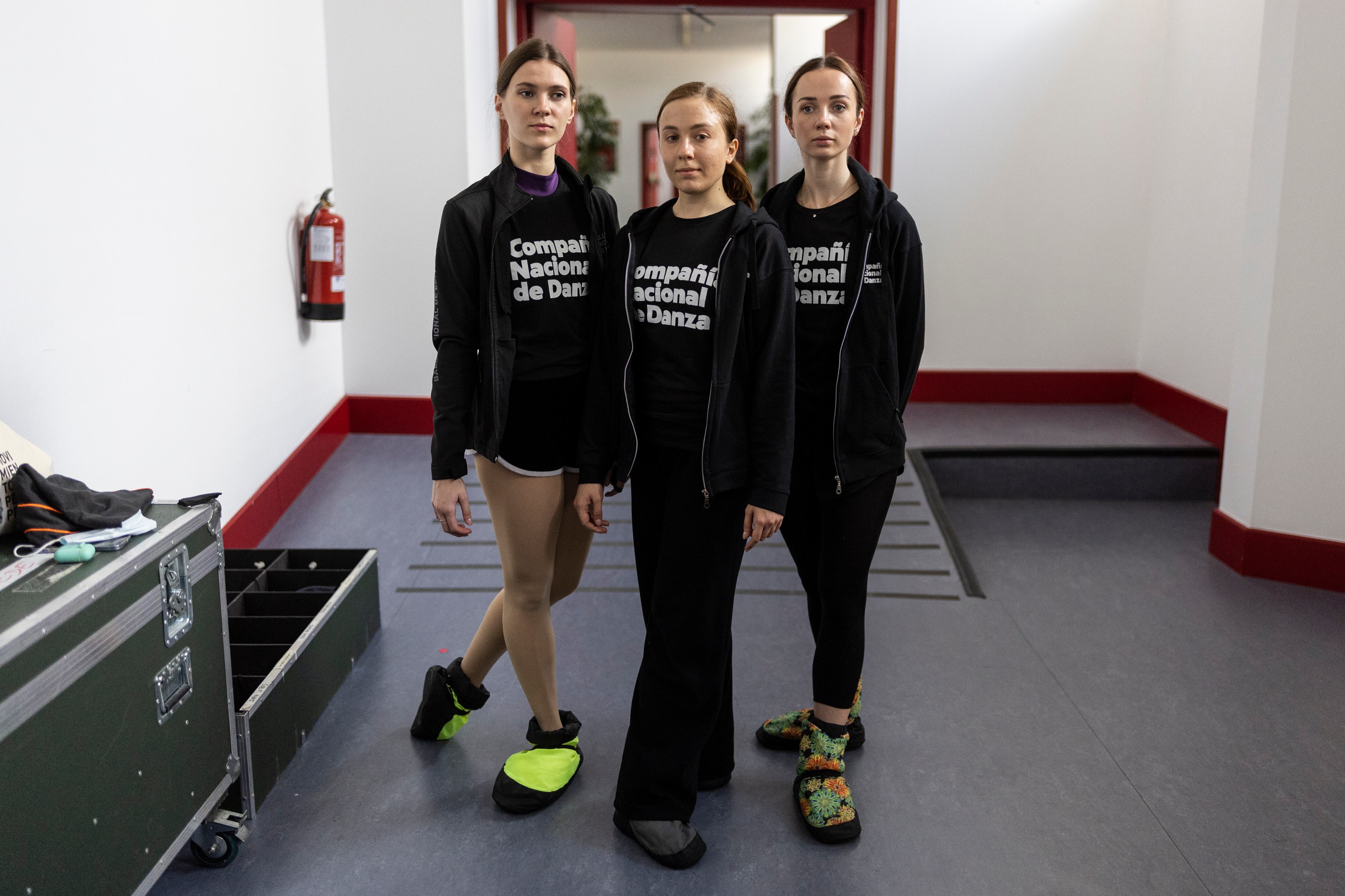 Anastasiia Kovalevska, Kateryna Chupina,, y Yelyzaveta Semenenko, bailarinas que formaban parte del Ballet de la Ópera Nacional de Ucrania