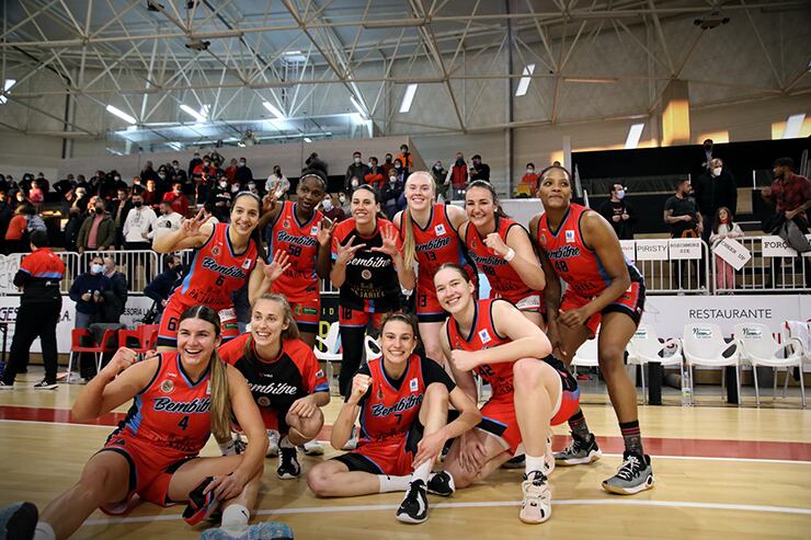 En un partido igualado la escuadra berciana derrotó al Lointek Gernika (78-75)