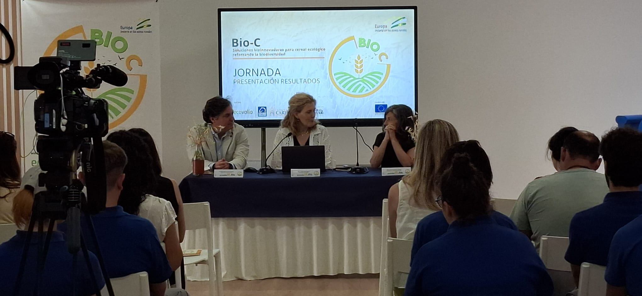 Presentación de resultados por parte del equipo directivo de Ecovalia.