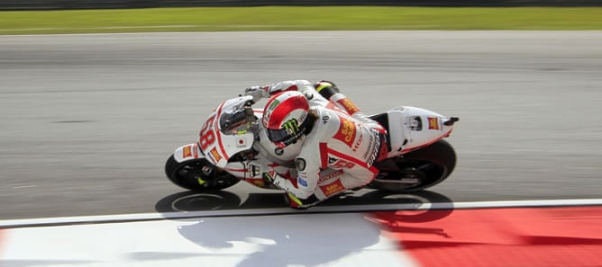 Simoncelli rodando en el Gran Premio de Malasia