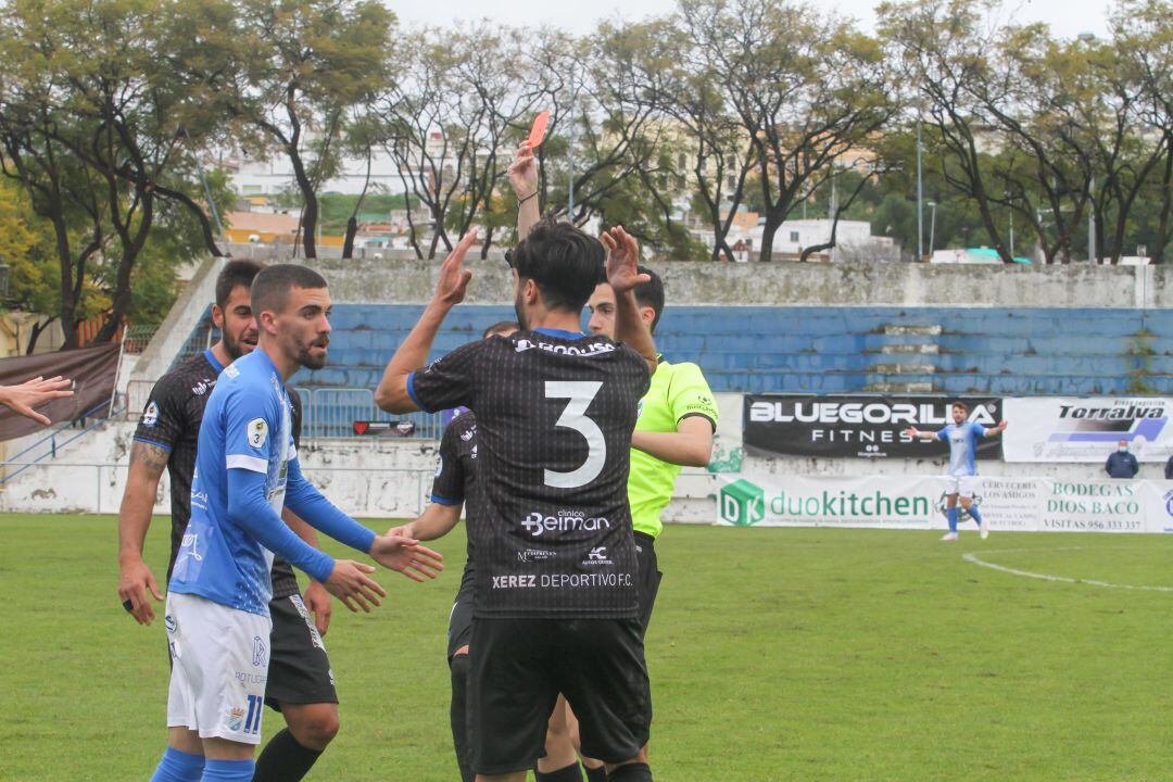 Juanito fue expulsado en el derbi