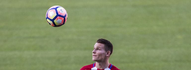 Gameiro, nuevo jugador del Atlético de Madrid 