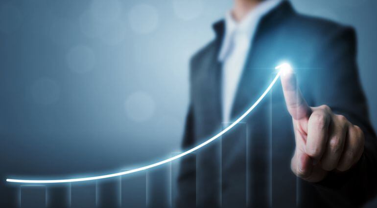 Por tamaño de empresa, las medianas empresas reflejan las opiniones más destacadas