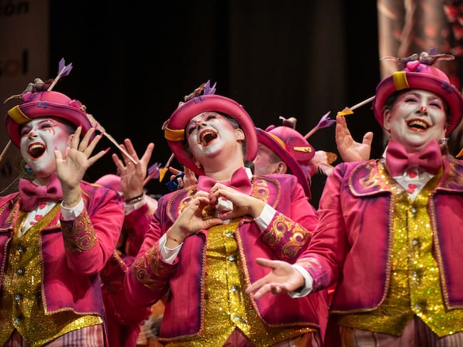 Coro 'Ojú que lío'. Foto: Ayuntamiento de Cádiz.