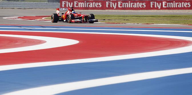 Fernando Alonso rueda en Austin