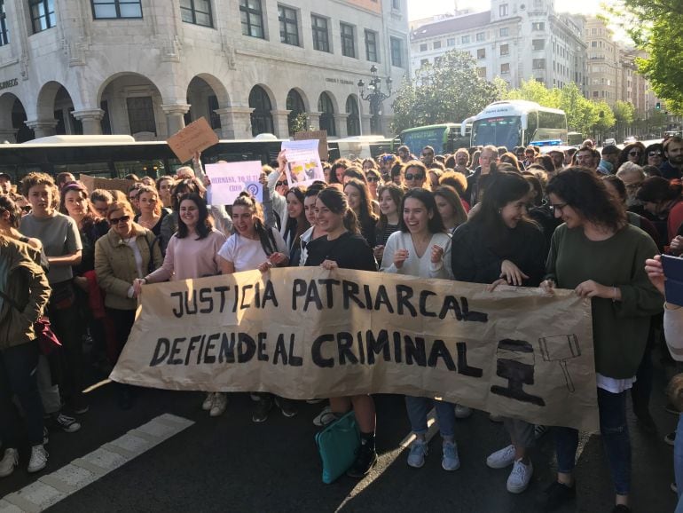 Protesta contra la sentencia de La Manada, este jueves en Santander