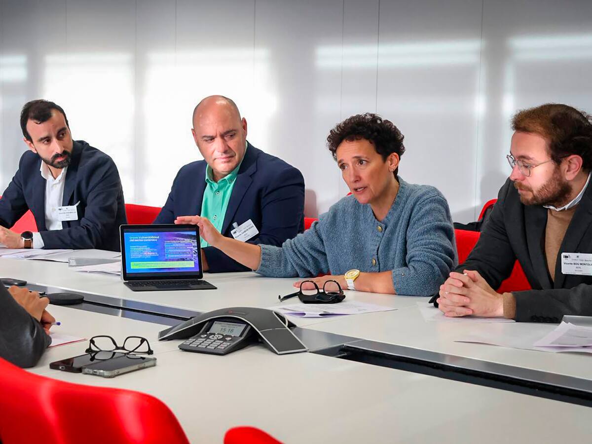 La alcaldesa de Onda, Carmina Ballester, defenderá en Europa a la industria cerámica y exigirá reglas justas para competir