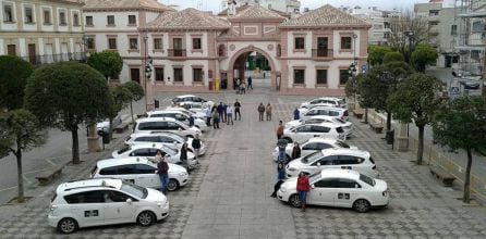 La asociación de Radio-Taxi de Andújar la componen 27 licencias de taxistas