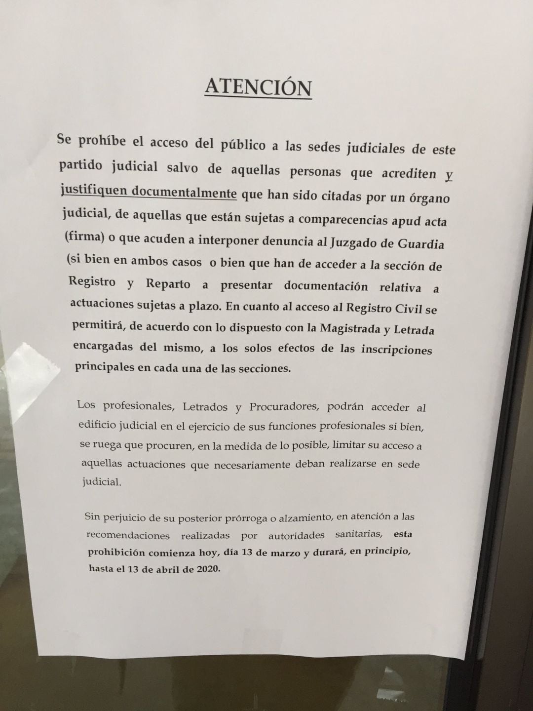 Comunicado colgado en los Juzgados de Ponferrada