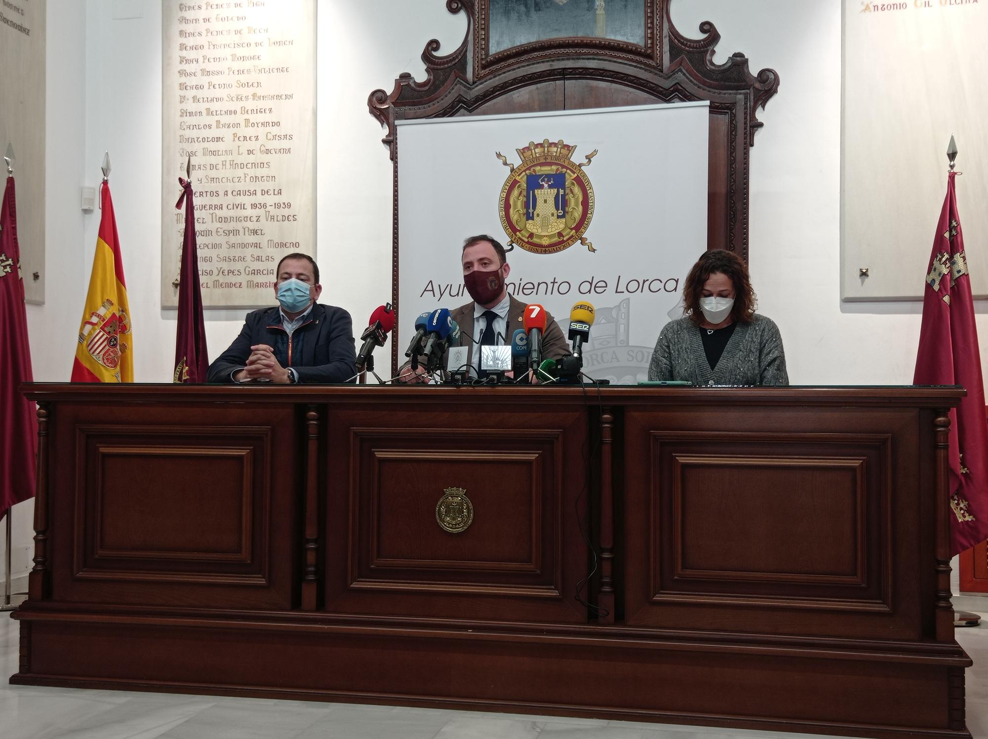 José Luis Ruiz, concejal de Seguridad, Vicealcalde de Lorca, Francisco Morales y la concejala de Emergencias, Isabel Casalduero