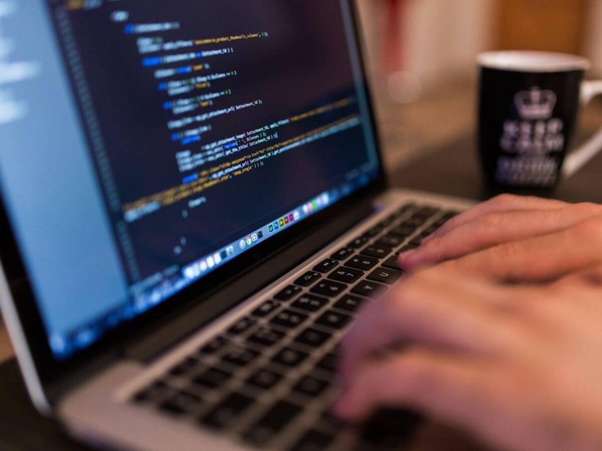 Comerciantes del Casco Viejo de Pamplona aúnan fuerzas para vender online