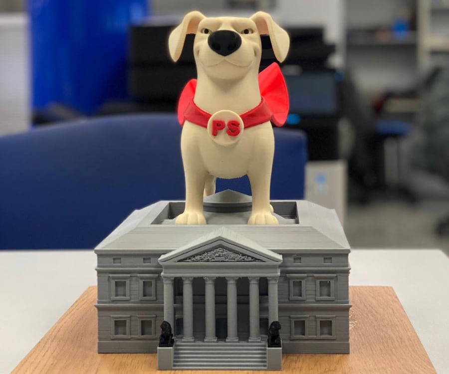 La figura de "Perro Sanxe" cedida al "Cap Nen Sense Joguina" de SER Catalunya