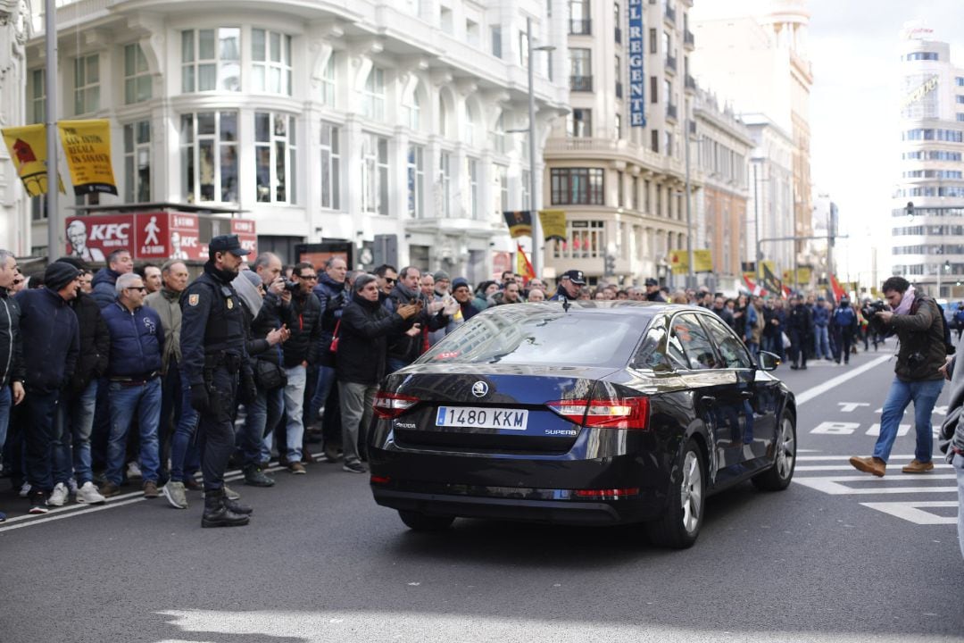 Concentración de taxistas en la Gran Vía de Madrid 
 21 enero 2019, huelga, conflicto laboral, taxi, VTC