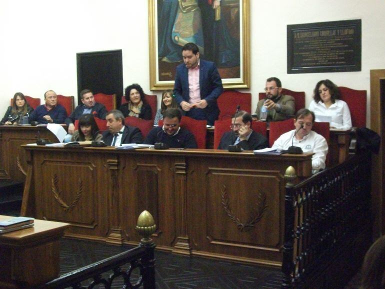 El portavoz de Ciudadanos, David Caballero, en un momento del pleno