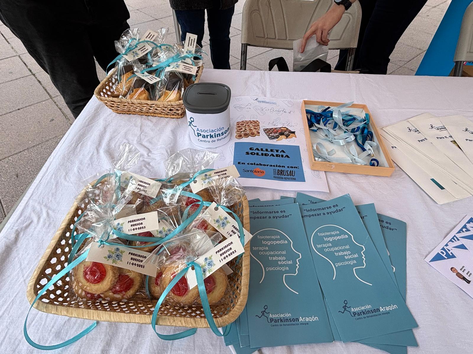 Galletas solidarias para colaborar con la Asociación Parkinson Aragón en Huesca