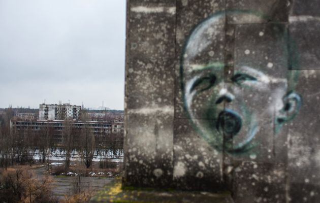 Imagen de Pripyat. Al fondo se puede ver el reactor nº4.