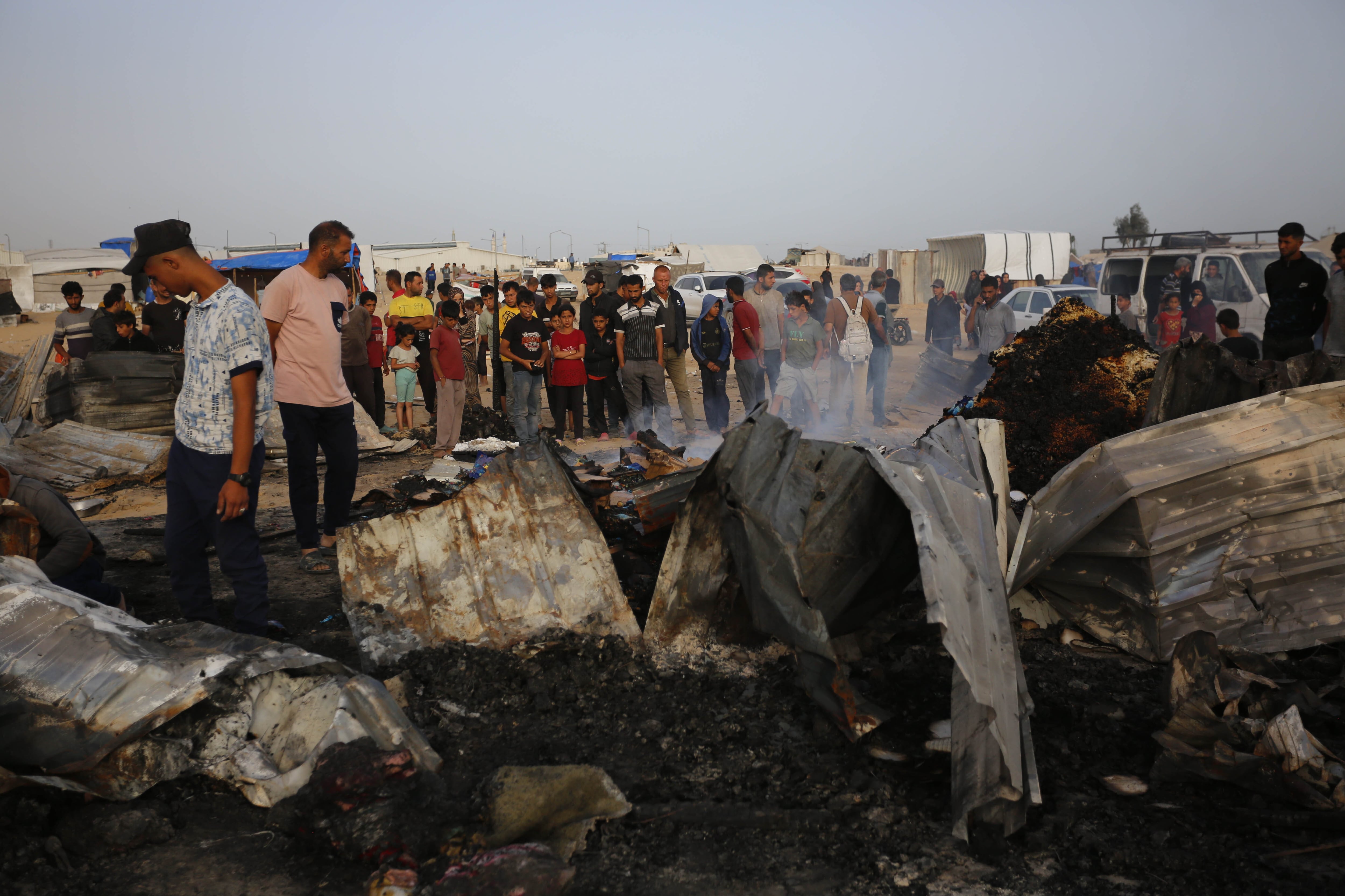 Ataque de Israel a un campo de refugiados de Rafah. Photo by Ashraf Amra/Anadolu via Getty Images)