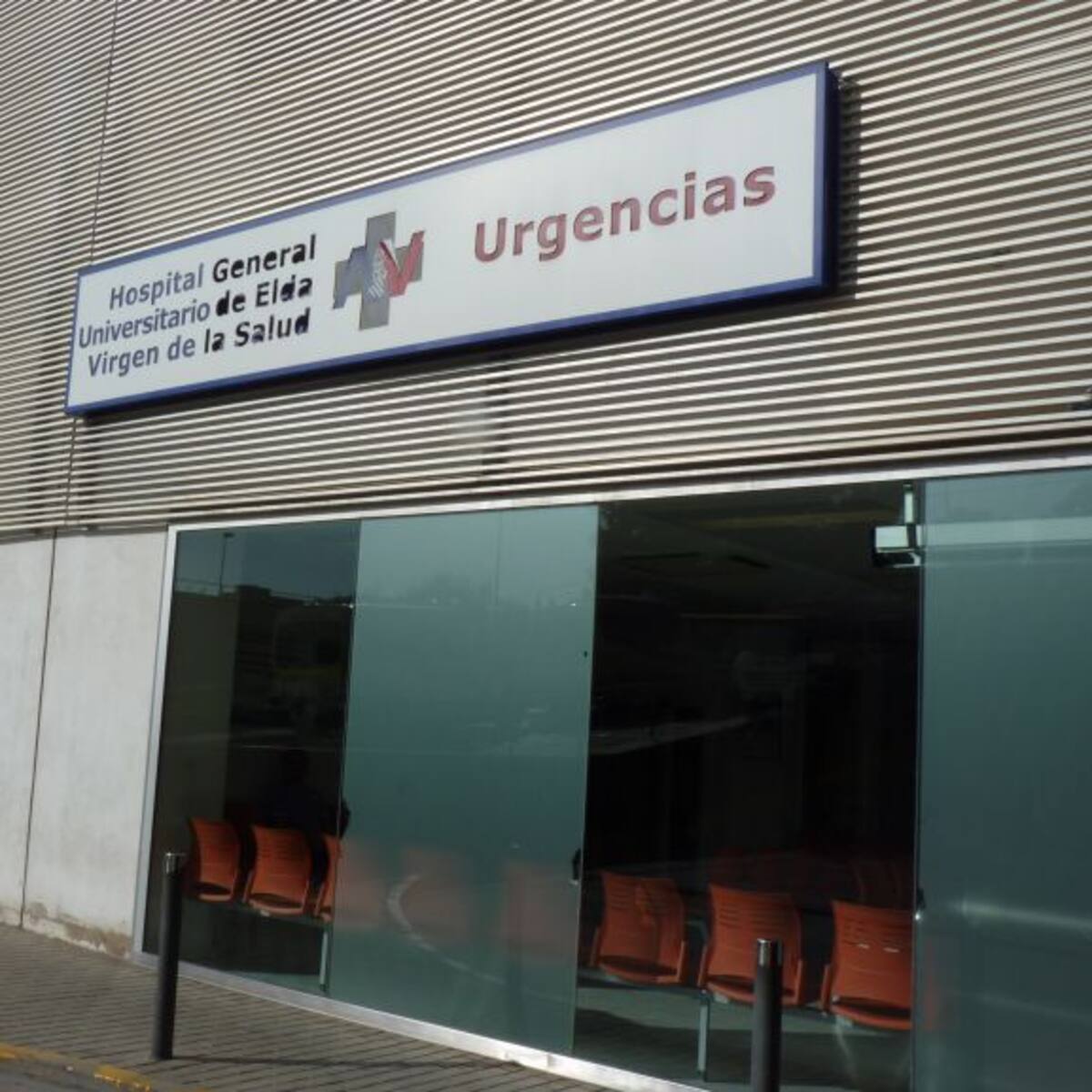 El servicio de mantenimiento del Hospital de Elda llega a un acuerdo con la empresa entrante