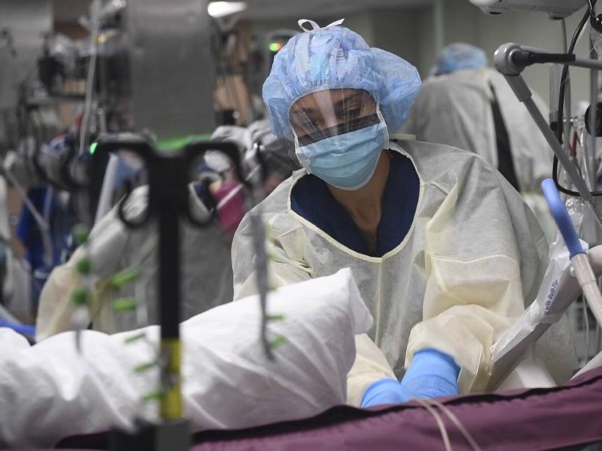 Solo dos ingresos en la UCI por coronavirus en toda la semana