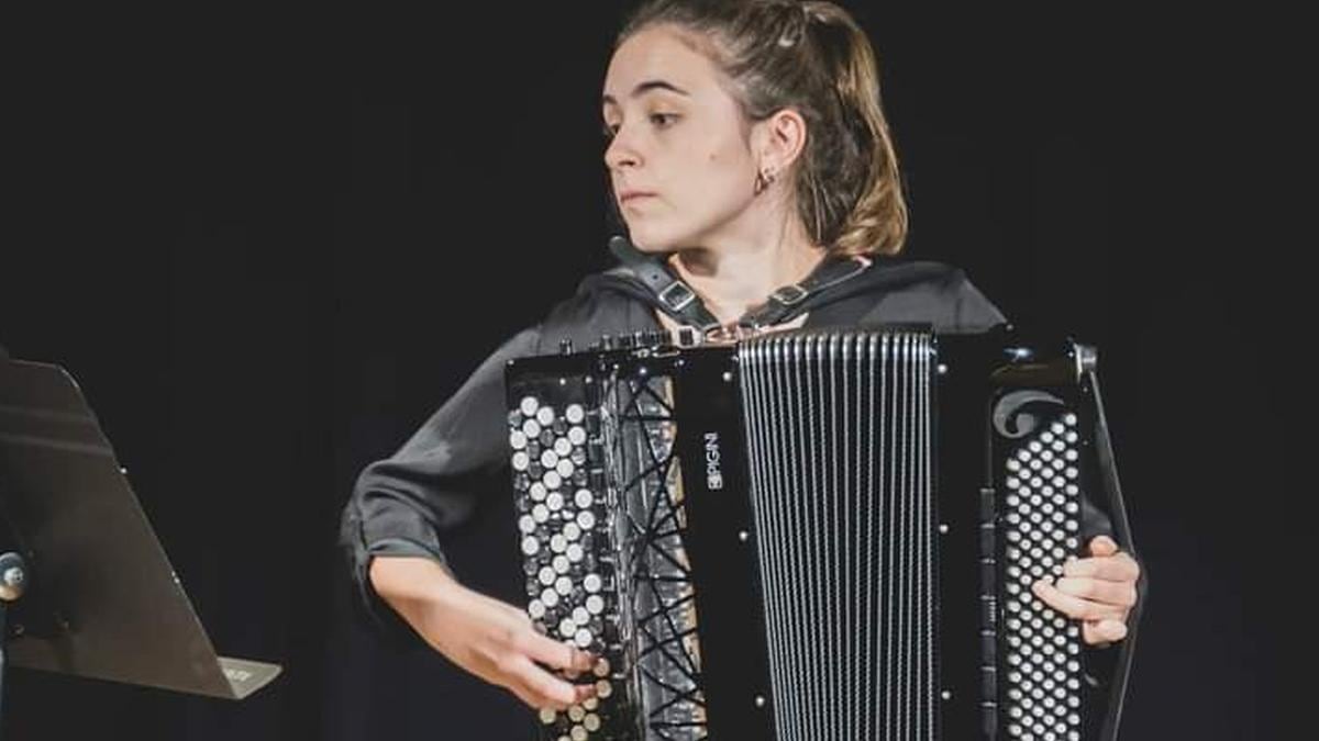 Irene Miguel Auria, acordeonista