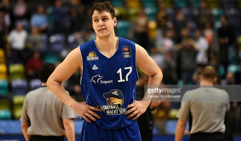 El alemán Johannes Voigtmann durante un partido con la camiseta del Fraport Skyliners.