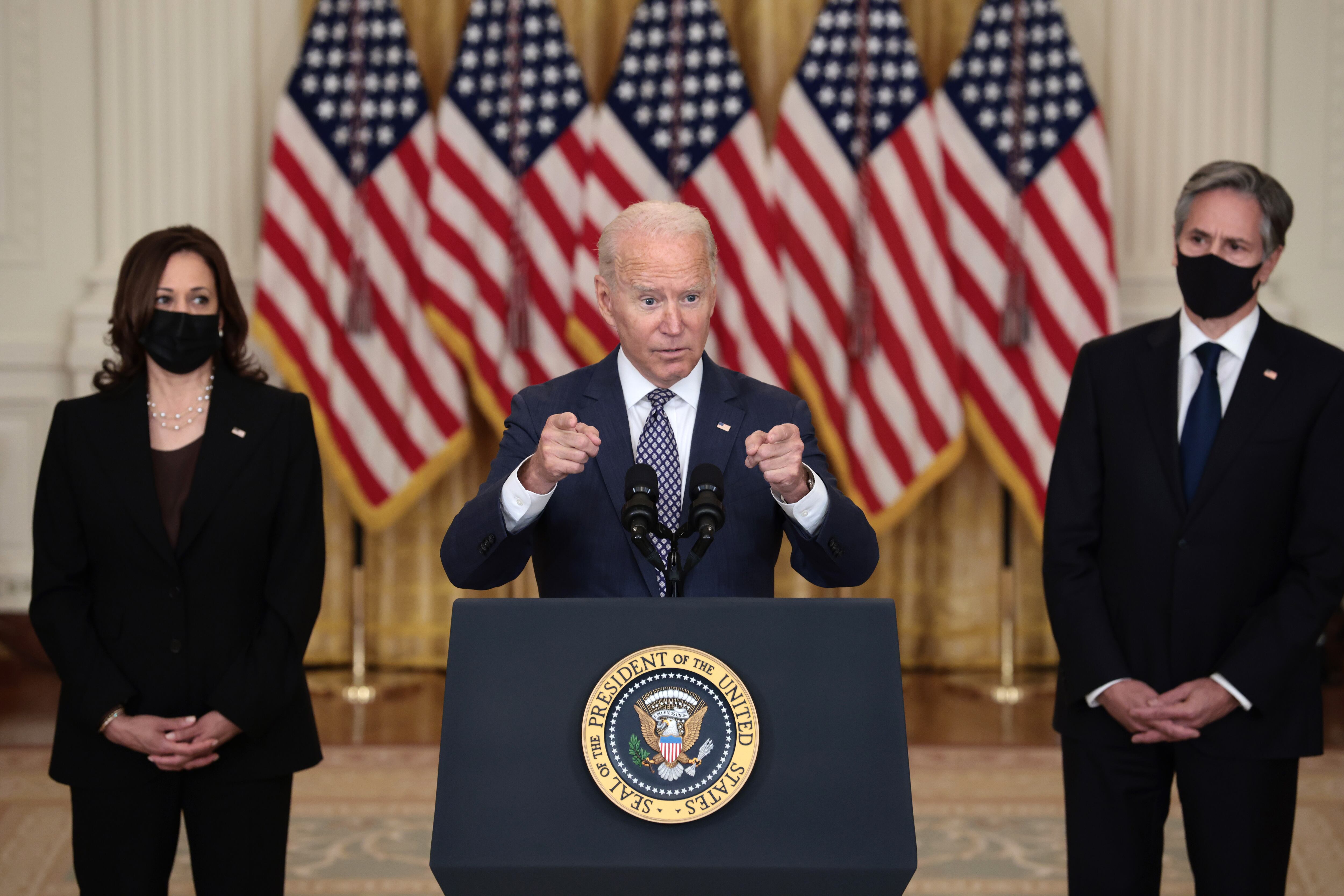 El presidente de Estados Unidos, Joe Biden, junto con la vicepresidenta, Kamala Harris y el secretario de estado, Antony Blinken