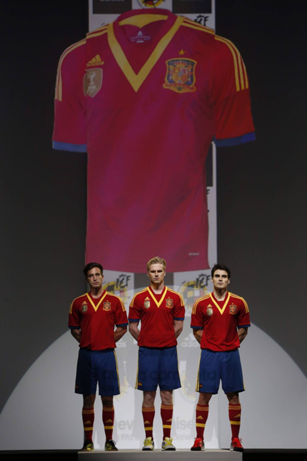 En un homenaje a la edición de 1924, España vestirá con una V dorada en el cuello en la próxima Copa Confederaciones