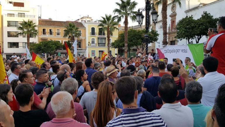 Vox tuvo una agran acogida en su reciente acto celebrado en la Plaza Alta de Algeciras.