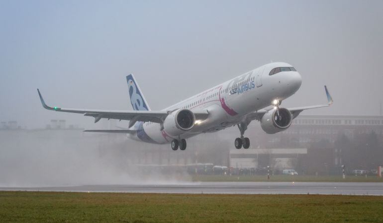 El nuevo avión tiene 7.400 kilómetros de autonomía de vuelo.