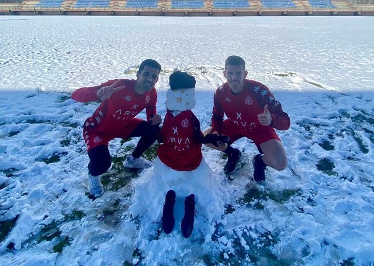 Solís y Tarsi disfrutaron de la nieve caída en el Reino de León