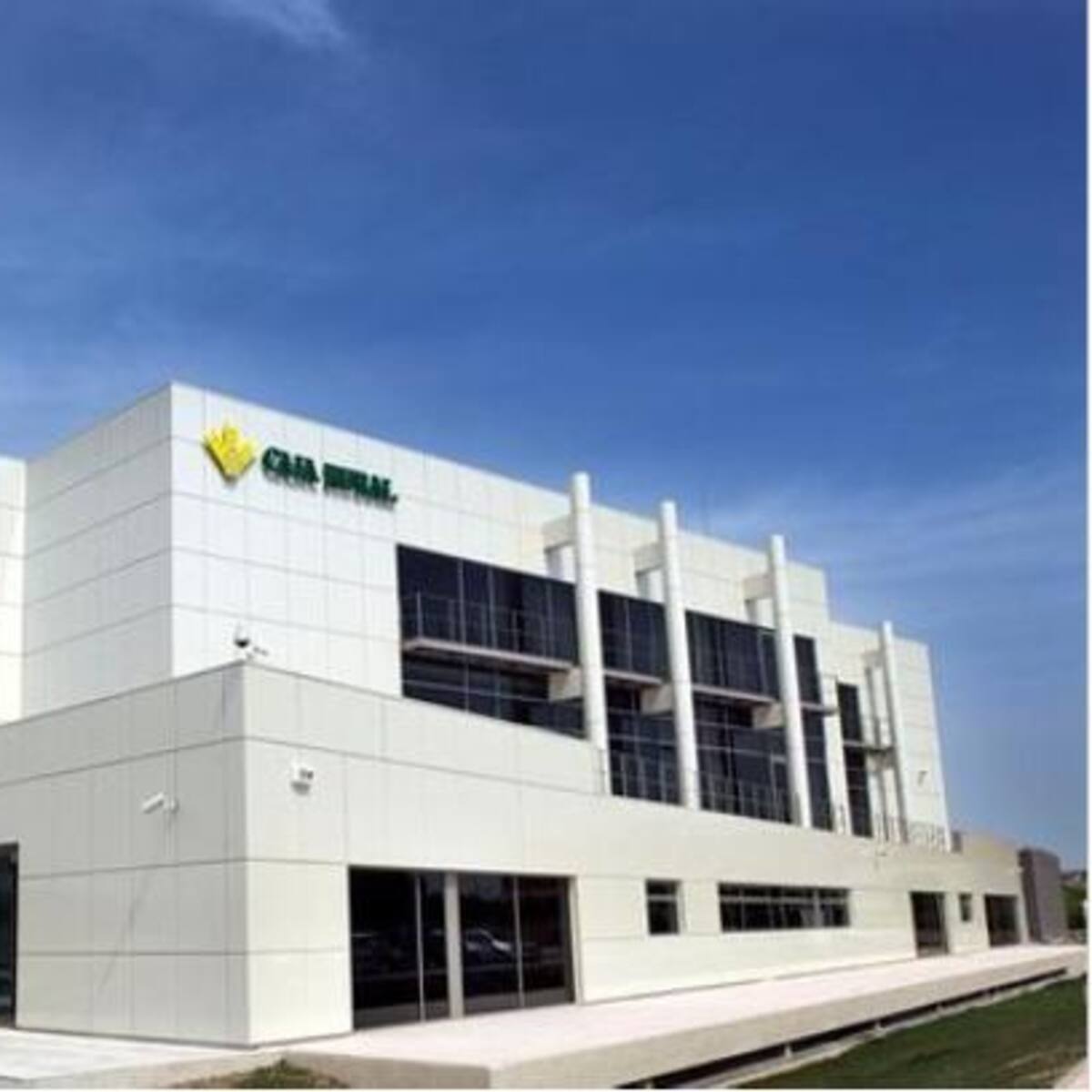 La Caja Rural de Jaén ofrece prácticas remuneradas a estudiantes de la UJA