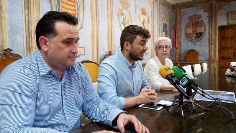 Oliver del Arco, Luis Manuel Pascual y Carmen Alonso anuncian los consejos a los ciudadanos