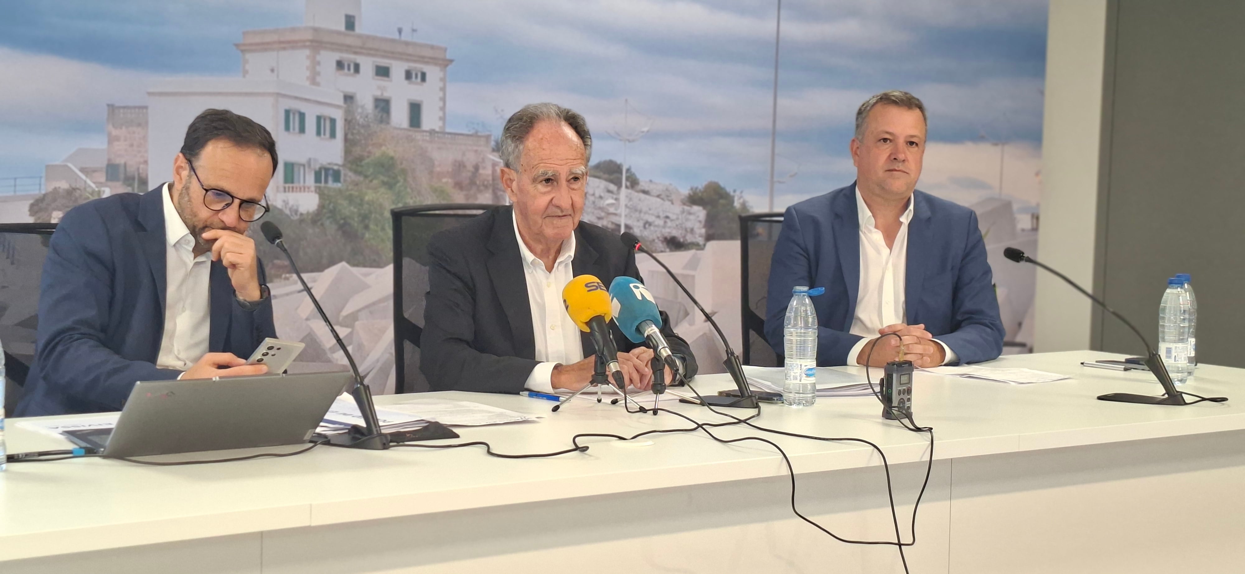 Sanz en a rueda de prensa